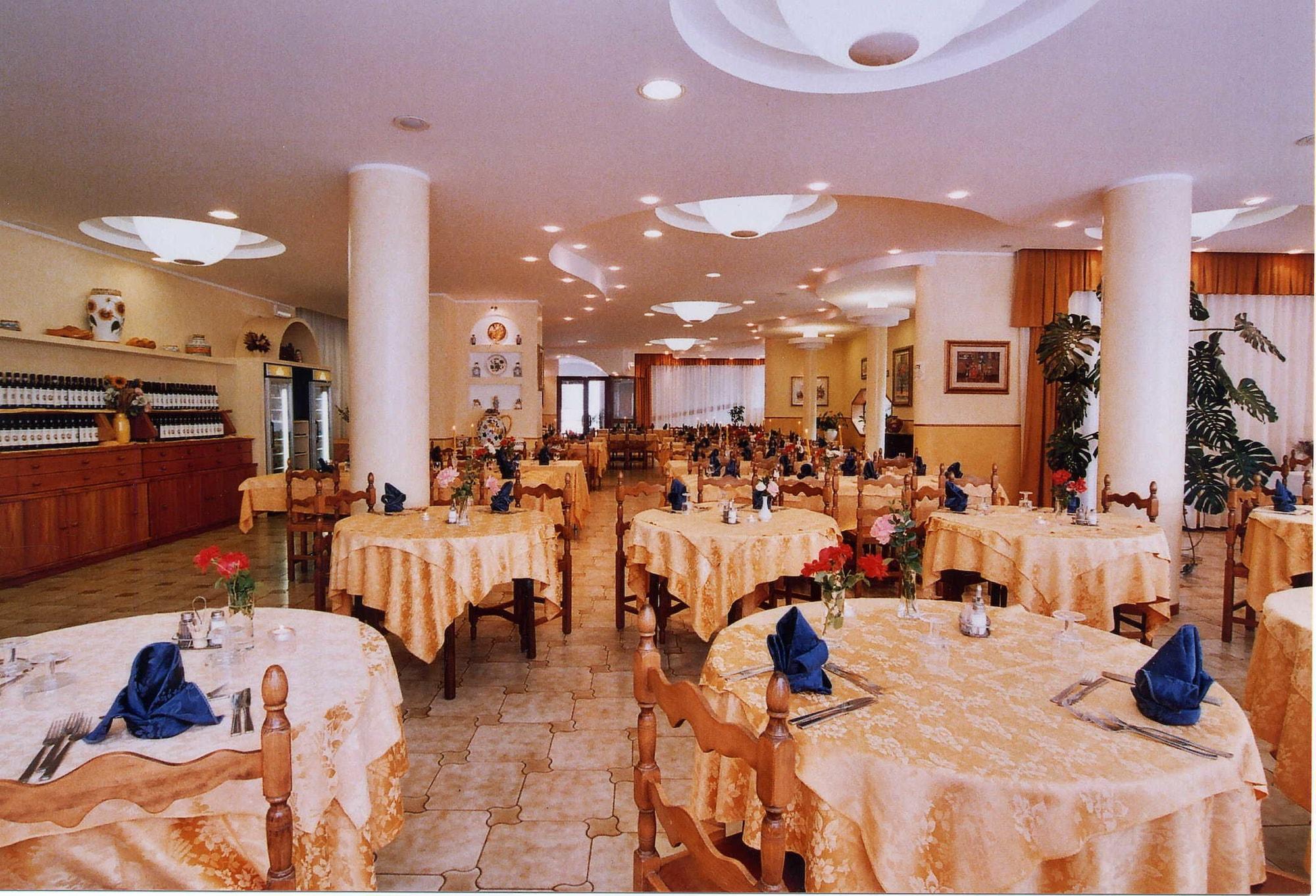 Hotel Marrani Ronta Luaran gambar