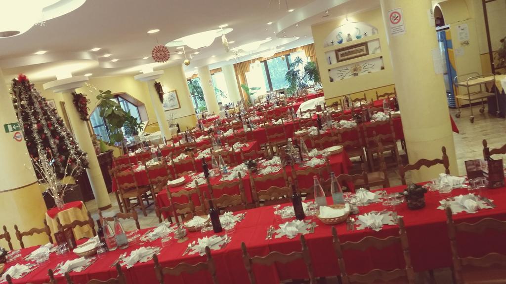 Hotel Marrani Ronta Luaran gambar