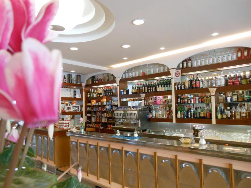 Hotel Marrani Ronta Luaran gambar